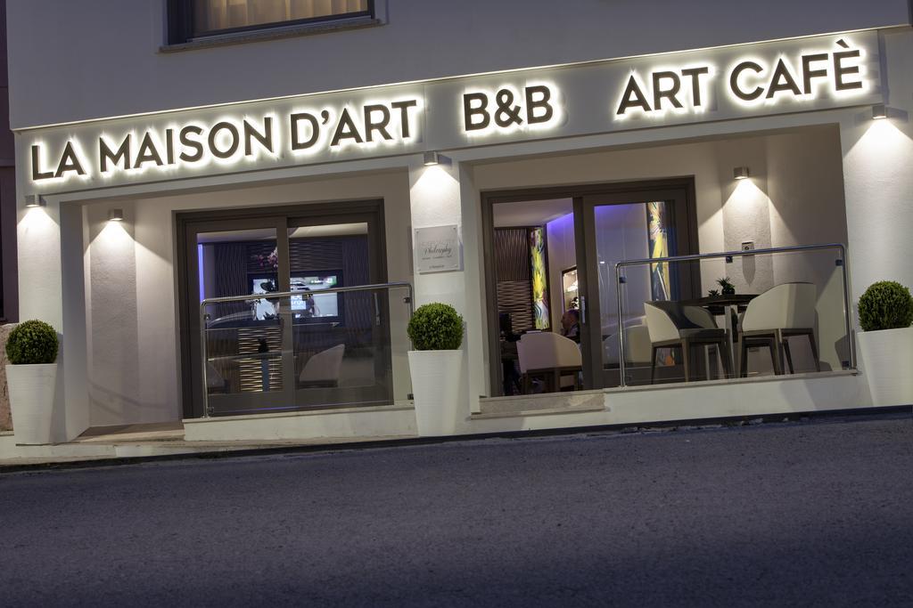 La Maison D'Art Санта Тереза Галура Екстериор снимка